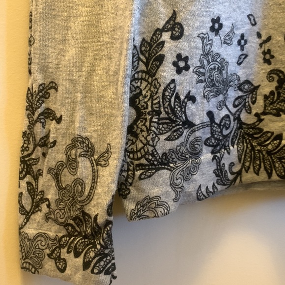 Charter Club grey sweater with black floral design. - Picture 4 of 6